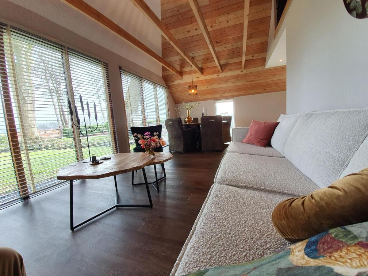 Holiday Home Heeresteeg In Nieuwleusen With Garden De Meele Luaran gambar