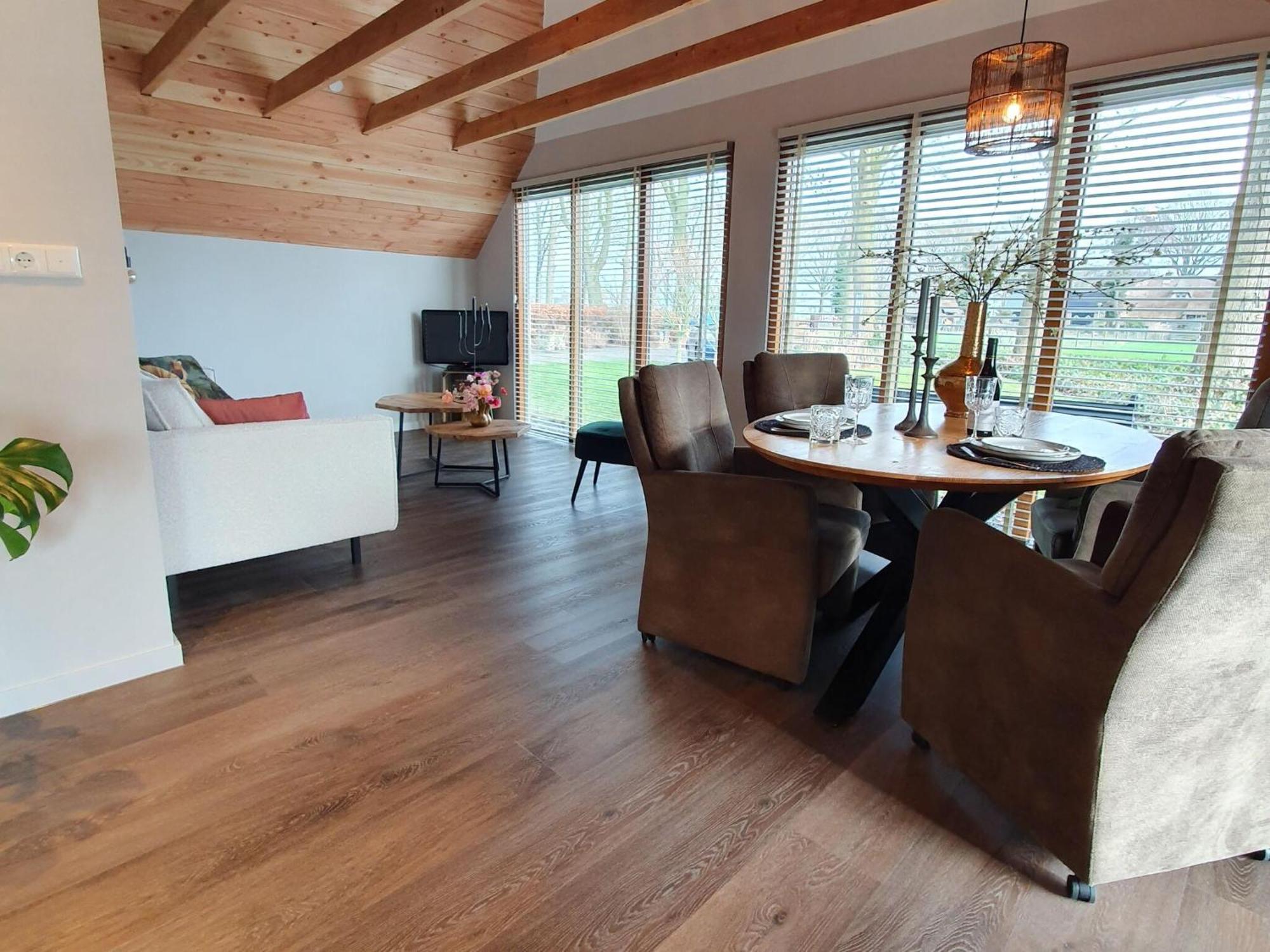 Holiday Home Heeresteeg In Nieuwleusen With Garden De Meele Luaran gambar